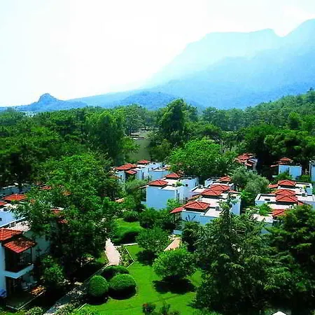 Hotel Azra