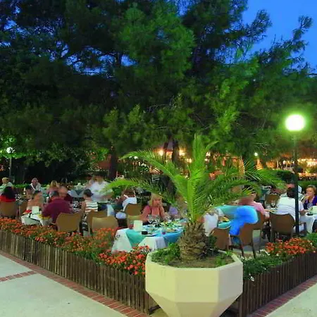 Otel Azra Kemer