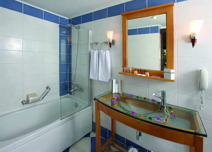 Ξενοδοχείο Azra